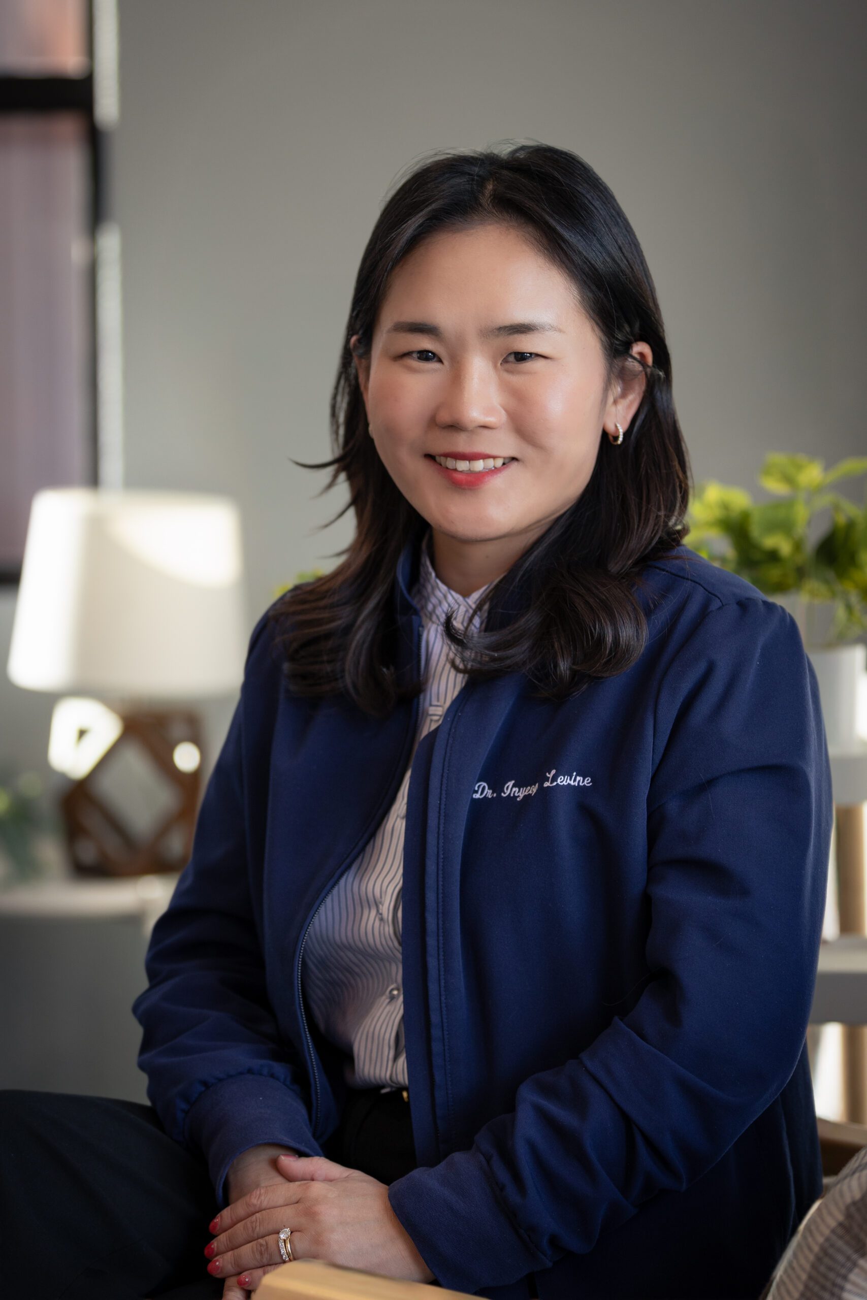 Dr. Inyeop Levine